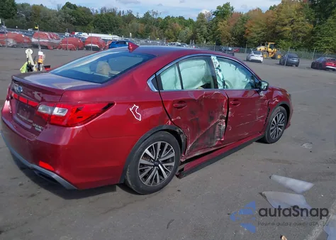 2018 Subaru Legacy 2.5I Premium z USA, uszkodzony, nr VIN 4S3BNAC69J3017766